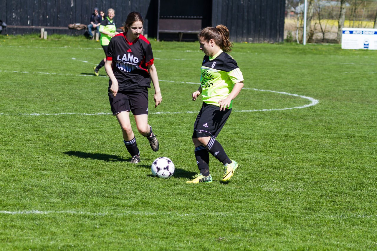 Bild 166 - Frauen SV Frisia 03 Risum Lindholm - Heider SV : Ergebnis: 8:0